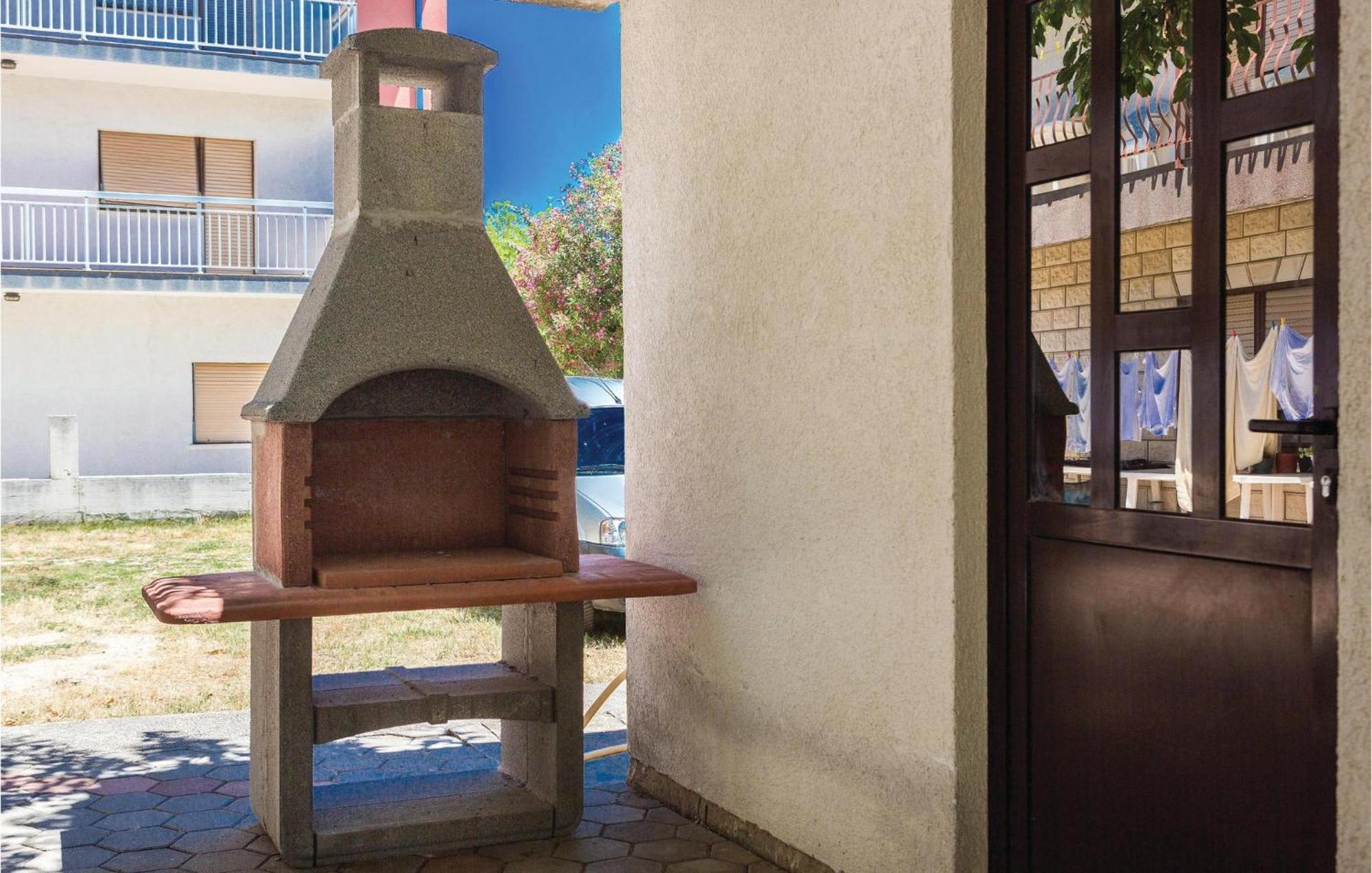 3 Bedroom Gorgeous Apartment In Trogir Luaran gambar